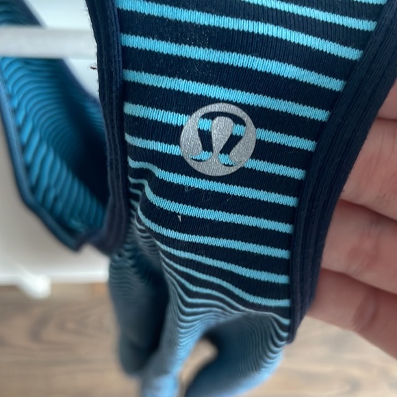 Used lululemon tank top - Picture 3 of 3